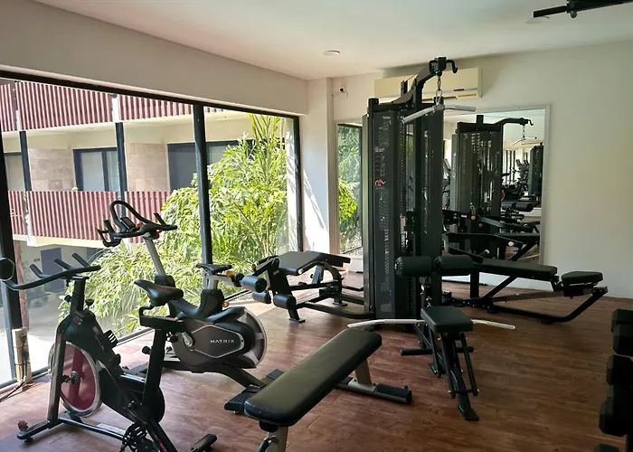 Tropical 3br Pool Near 5th Avenue & * Playa del Carmen