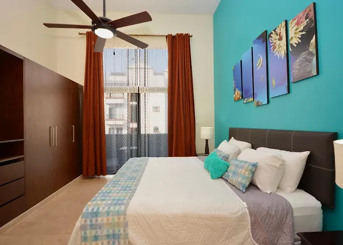 Tropical 3br Pool Near 5th Avenue &