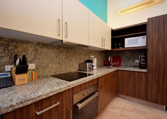 Apartamento Tropical 3br Pool Near 5th Avenue & Playa del Carmen